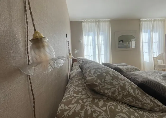 -les Petites Planches- Familial Entre Terre & *